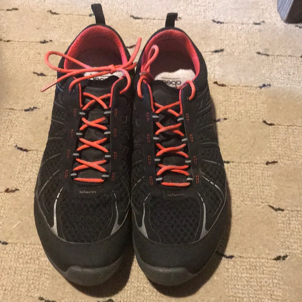 Ecco high end sneakers